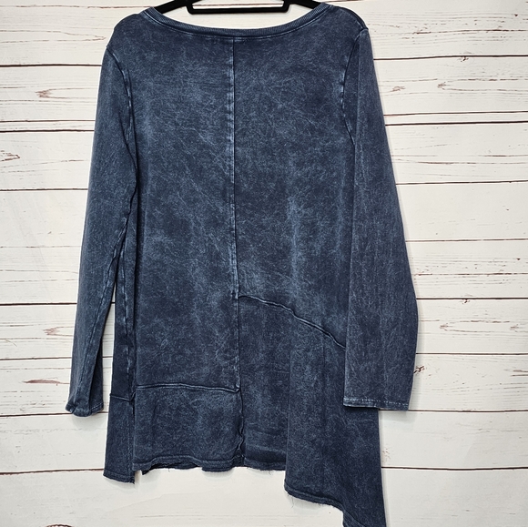 Chalet Navy Blue Long Sleeve Asymmetrical Tunic - Picture 2 of 15